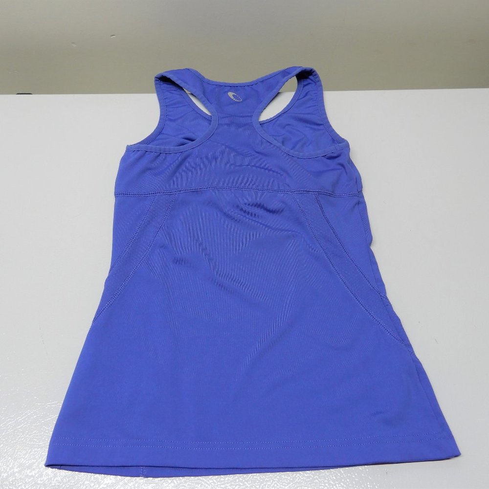 Women’s Tek Gear top with built-in bra in size XS